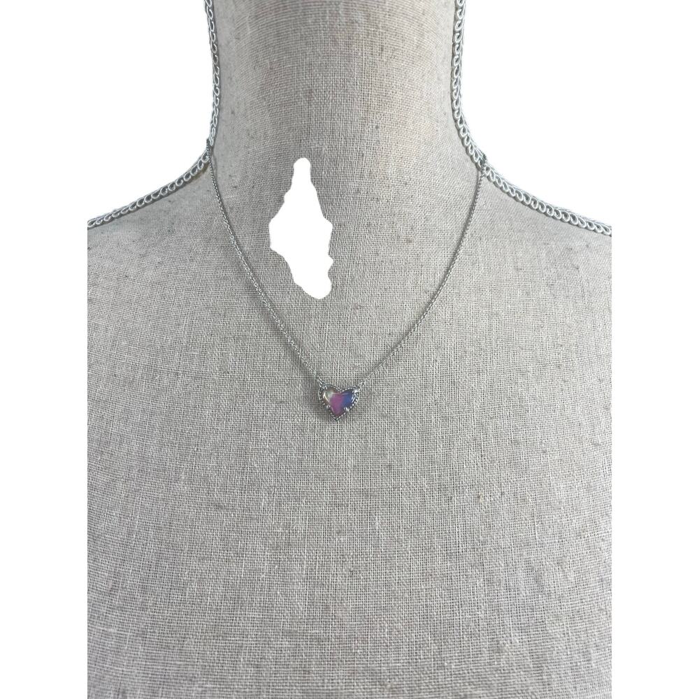 Kendra Scott Silver Iridescent Heart Pendant Necklace Adjustable - Picture 2 of 3